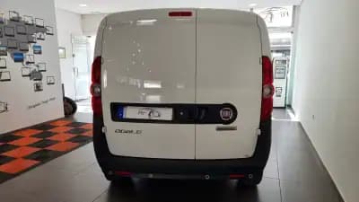 Vendo Fiat Doblo 2021 - 13500 EUR, 55800 km - AUTO.MOTO.pt