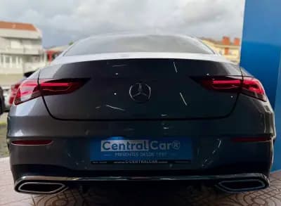 Vendo Mercedes-Benz CLA 180 2019 - 29950 EUR, 73000 km - AUTO.MOTO.pt
