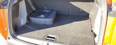 Vendo Peugeot e-2008 2020 - 17450 EUR, 154779 km - AUTO.MOTO.pt