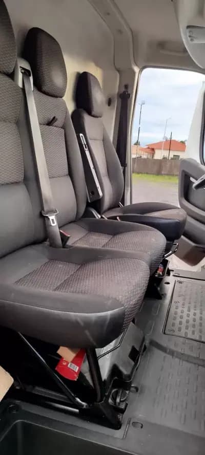 Sell Peugeot Boxer 2020 - 23950 EUR, 160000 km - AUTO.MOTO.pt