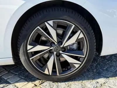 Vendo Peugeot 308 SW 2022 - 20999 EUR, 149350 km - AUTO.MOTO.pt