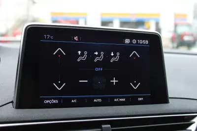 Sell Peugeot 5008 2019 - 19990 EUR, 114332 km - AUTO.MOTO.pt