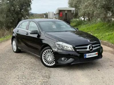 Vendo Mercedes-Benz A 180 2015 - 14950 EUR, 180700 km - AUTO.MOTO.pt