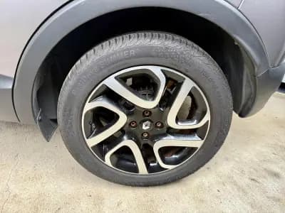 Vendo Renault Captur 2014 - 12990 EUR, 187722 km - AUTO.MOTO.pt