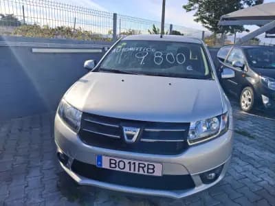 Vendo Dacia Sandero 2016 - 9800 EUR, 13000 km - AUTO.MOTO.pt