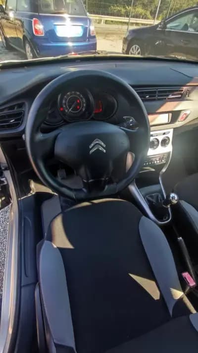 Vendo Citroën C3 2013 - 6897 EUR, 127989 km - AUTO.MOTO.pt