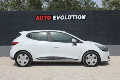 Sell Renault Clio 2014 - 7450 EUR, 229000 km - AUTO.MOTO.pt
