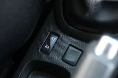 Sell Renault Clio 2015 - 8990 EUR, 189900 km - AUTO.MOTO.pt