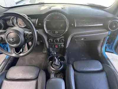 Vendo MINI 2018 - 22900 EUR, 110452 km - AUTO.MOTO.pt