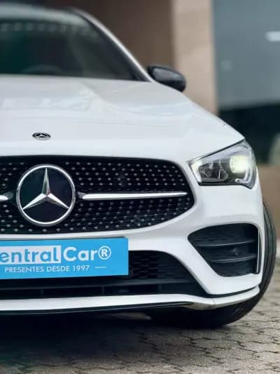 Sell Mercedes-Benz CLA 200 2020 - 32950 EUR, 76000 km - AUTO.MOTO.pt
