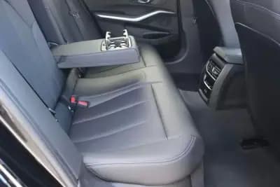 Vendo BMW 330 2025 - 54980 EUR, 18652 km - AUTO.MOTO.pt