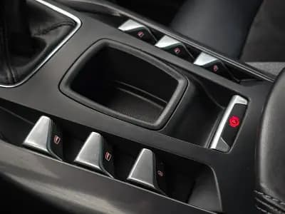 Vendo DS DS5 2015 - 14950 EUR, 117000 km - AUTO.MOTO.pt