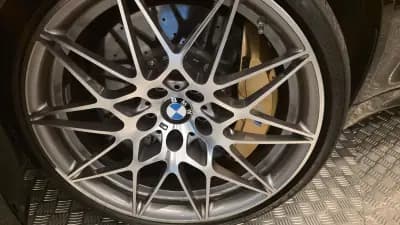 Vendo BMW M4 2016 - 63900 EUR, 25883 km - AUTO.MOTO.pt