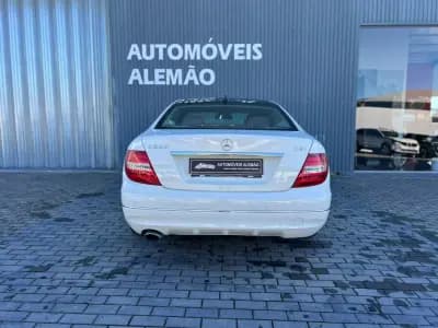 Vendo Mercedes-Benz C 220 2012 - 17500 EUR, 190898 km - AUTO.MOTO.pt