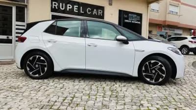 Sell Volkswagen ID.3 2020 - 19950 EUR, 82352 km - AUTO.MOTO.pt