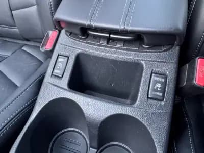 Vendo Nissan Qashqai 2018 - 17990 EUR, 97000 km - AUTO.MOTO.pt