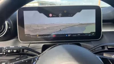 Vendo Mercedes-Benz C 200 2023 - 37990 EUR, 32000 km - AUTO.MOTO.pt