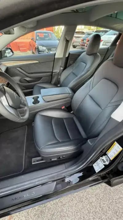 Vendo Tesla Model 3 2022 - 31900 EUR, 57000 km - AUTO.MOTO.pt