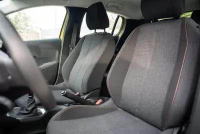 Sell Peugeot 208 2025 - 17900 EUR, 6300 km - AUTO.MOTO.pt