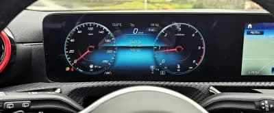 Sell Mercedes-Benz CLA 180 2021 - 28999 EUR, 100000 km - AUTO.MOTO.pt