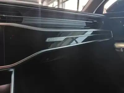 Vendo Audi A6 2018 - 26950 EUR, 198000 km - AUTO.MOTO.pt