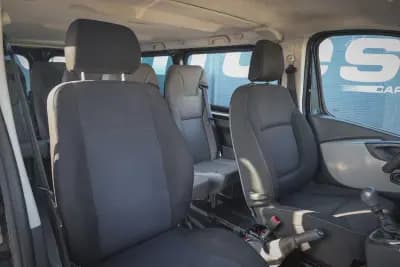 Vendo Renault Trafic 2017 - 21750 EUR, 201400 km - AUTO.MOTO.pt