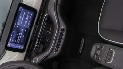 Vendo Fiat 500e C 2024 - 19900 EUR, 15000 km - AUTO.MOTO.pt