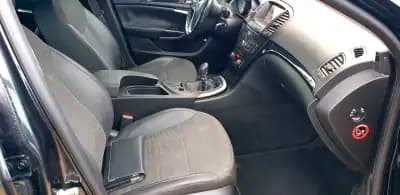 Sell Opel Insignia Sports Tourer 2011 - 6990 EUR, 277793 km - AUTO.MOTO.pt