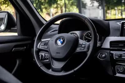 Vendo BMW X1 2021 - 22750 EUR, 130353 km - AUTO.MOTO.pt