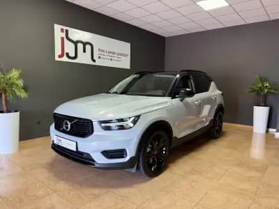Sell Volvo XC 40 2021 - 26500 EUR, 139987 km - AUTO.MOTO.pt