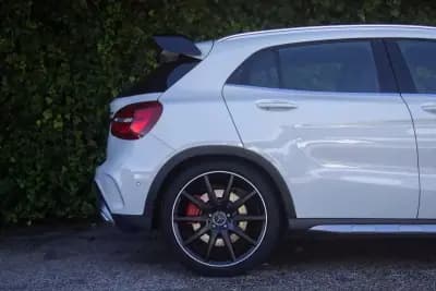 Vendo Mercedes-Benz GLA 45 AMG 2015 - 34900 EUR, 49200 km - AUTO.MOTO.pt