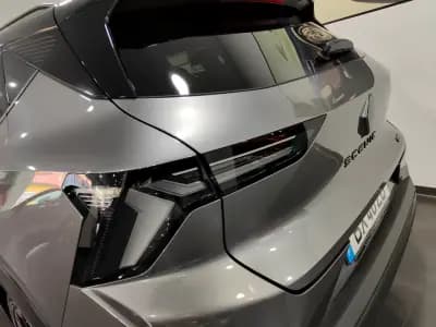 Vendo Renault Scénic E-Tech 2024 - 40990 EUR, 9000 km - AUTO.MOTO.pt