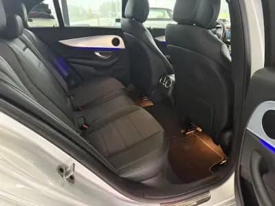 Vendo Mercedes-Benz E 220 2020 - 37900 EUR, 84701 km - AUTO.MOTO.pt