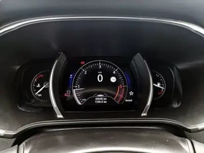 Vendo Renault Mégane 2020 - 18990 EUR, 82646 km - AUTO.MOTO.pt