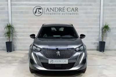 Vendo Peugeot 2008 2023 - 16950 EUR, 58860 km - AUTO.MOTO.pt