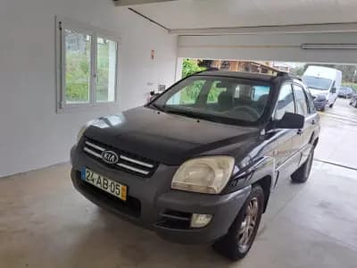 Vendo Kia Sportage 2005 - 6950 EUR, 405798 km - AUTO.MOTO.pt