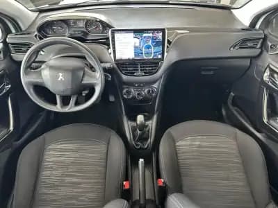 Sell Peugeot 208 2018 - 11990 EUR, 141744 km - AUTO.MOTO.pt
