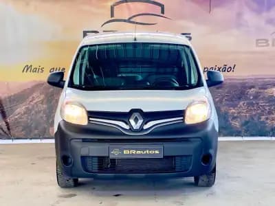 Vendo Renault Kangoo 2019 - 11500 EUR, 161094 km - AUTO.MOTO.pt