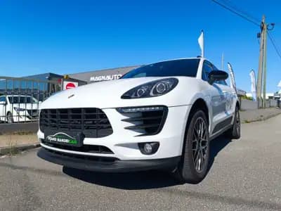 Vendo Porsche Macan 2016 - 47500 EUR, 155000 km - AUTO.MOTO.pt