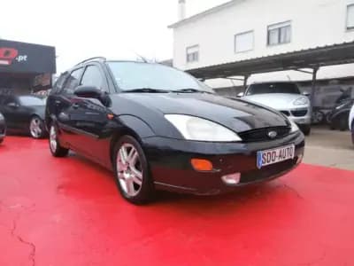 Vendo Ford Focus SW 2000 - 1750 EUR, 333468 km - AUTO.MOTO.pt