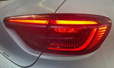 Vendo Renault Clio 2022 - 17899 EUR, 38000 km - AUTO.MOTO.pt