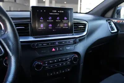 Vendo Kia ProCeed 2020 - 24750 EUR, 137140 km - AUTO.MOTO.pt