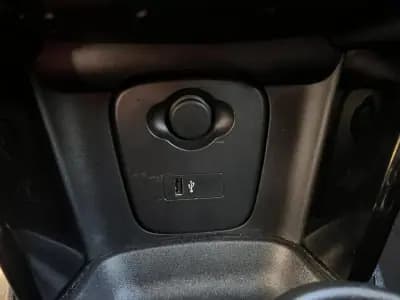 Vendo MINI Cooper 2023 - 23995 EUR, 20000 km - AUTO.MOTO.pt