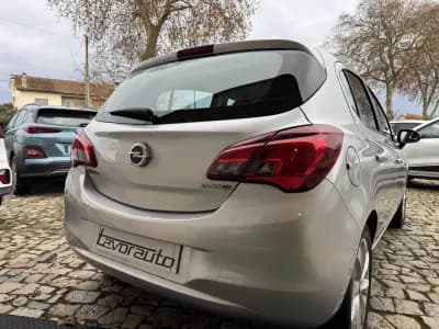 Vendo Opel Corsa 2017 - 9500 EUR, 121000 km - AUTO.MOTO.pt
