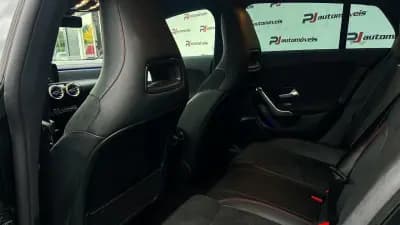 Sell Mercedes-Benz CLA 250 2021 - 29990 EUR, 135200 km - AUTO.MOTO.pt