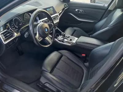 Vendo BMW 318 2020 - 26500 EUR, 166500 km - AUTO.MOTO.pt