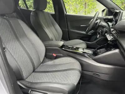 Sell Peugeot 2008 2024 - 22500 EUR, 13000 km - AUTO.MOTO.pt