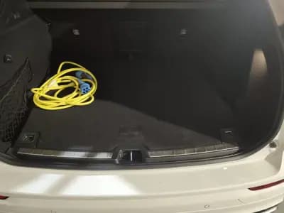 Sell Volvo XC 60 2018 - 31490 EUR, 132000 km - AUTO.MOTO.pt