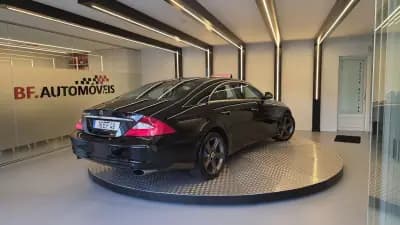 Sell Mercedes-Benz CLS 320 2007 - 12500 EUR, 452570 km - AUTO.MOTO.pt
