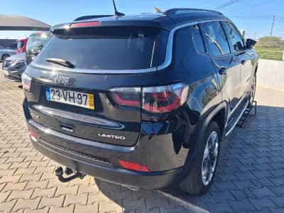 Sell Jeep Compass 2018 - 23500 EUR, 73000 km - AUTO.MOTO.pt